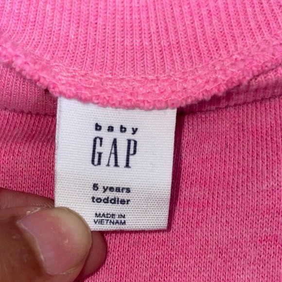 Baby Gap Pink Crewneck Sweater Size 5 - Picture 3 of 4